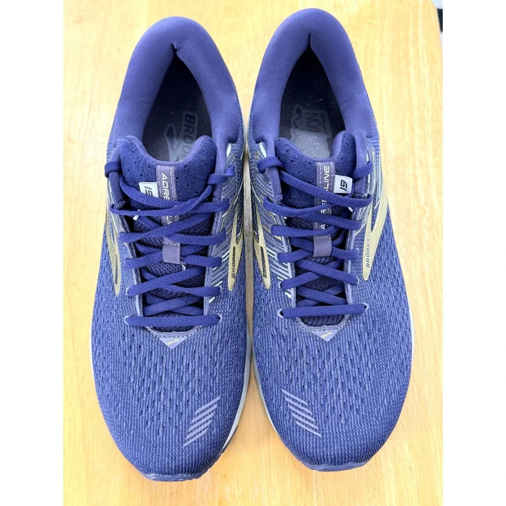 Brooks Adrenaline GTS 19 Mens Running Shoes sz 13 Wide 2E Navy Gold 1102942E439